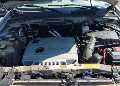 2009 Mercury Mariner Hybrid z USA, uszkodzony, nr VIN 4M2CU39369KJ14421